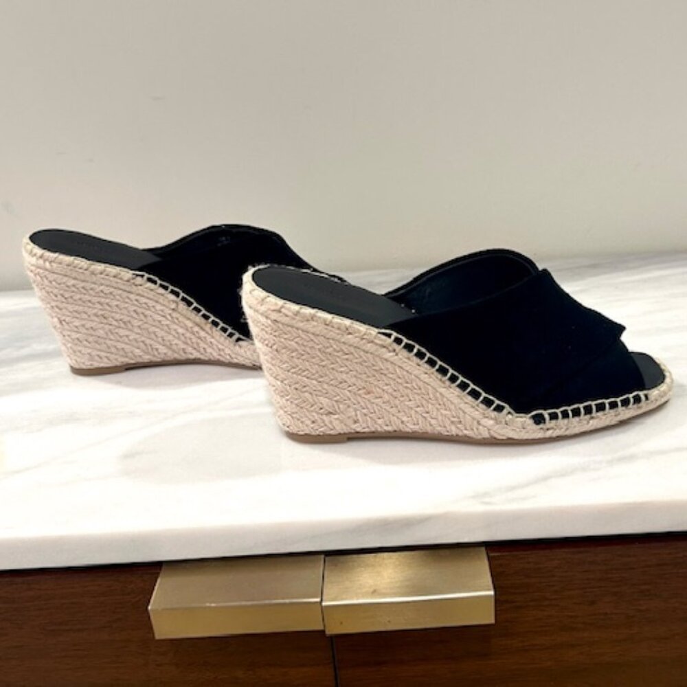 NWT - Banana Republic Espadrille Wedge Shoes - Size 8
